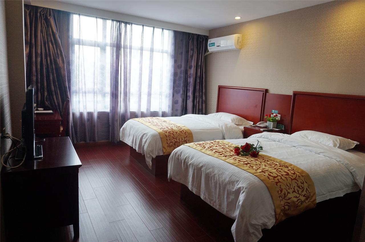 Greentree Inn Jiangsu Zhenjiang Danyang East Gate Danjin Road Zhenxing Road Business Hotel Exterior photo